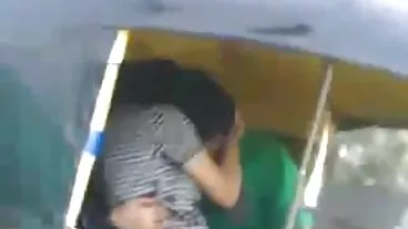 Teen trong quần phim xet chi e Lót J