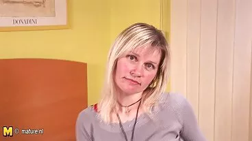 Hai phim xet bo chong du nang dau ông bố quyết định trao đổi con cái của họ trong đêm phim